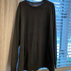 Long sleeve comfortable workout too